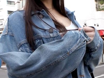 【素人ナンパ】性欲強すぎて彼氏以外にセフレがいる巨乳エロボディ予備校生がヤリマンすぎてヤバいｗガッツリ濃厚膣内射精！