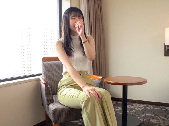 【清楚系美少女の淫乱覚醒】「緊張しちゃう…♡」スレンダーな素人娘がメス堕ち！清楚な見た目とは裏腹に、ドスケベなご奉仕セックスで男を骨抜きに！緊張から快感へと変わる表情がたまらない！