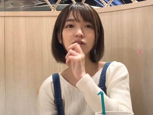 【19歳ウブ美少女】『ダメ…初めてなのに…』超純情娘がエロ漬け調教！潮吹き連発で足ガクガク、初めての快感に放心状態！！♡