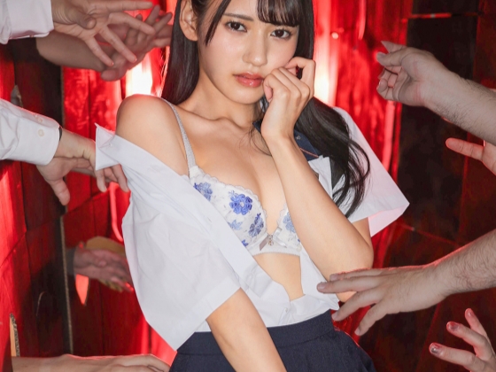 【コスプレ美少女の甘い誘惑】『もっと気持ちよくして…』八掛うみちゃんが様々なコスプレで大胆に変身！キュートなボディを駆使して、エッチなシチュエーションを満喫しちゃう♡ 彼女の感じる姿にメロメロ必至！