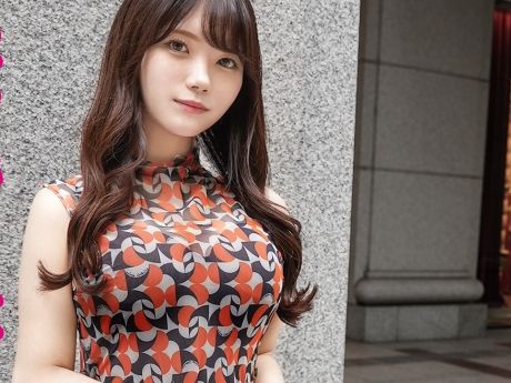 【若妻の危険な欲望】旦那じゃ物足りない！欲求不満な美巨乳妻が禁断の不倫セックスにハマり、他人棒に激しく突かれて背徳の悦びに溺れる！♡