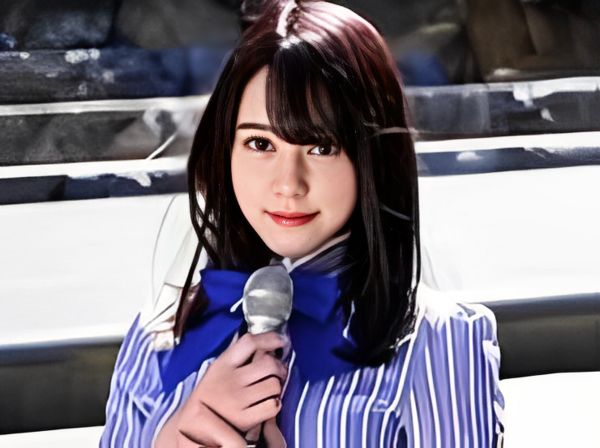 【アイドル級美少女の裏側】『内緒だよ…』素人アイドルが密かに撮影！可愛い顔してチ○ポを咥え込み、正常位やバックで奥まで突かれて感じまくり♡大好きなオマ○コでイキまくる！