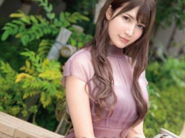 【スレンダー美少女の服従】「顔にいっぱいかけて…♡」現役服飾学生の美ボディを高速ピストンで責め立て！膣内かき回す激ピストンと連続顔射で感じまくるエロかわ体験！