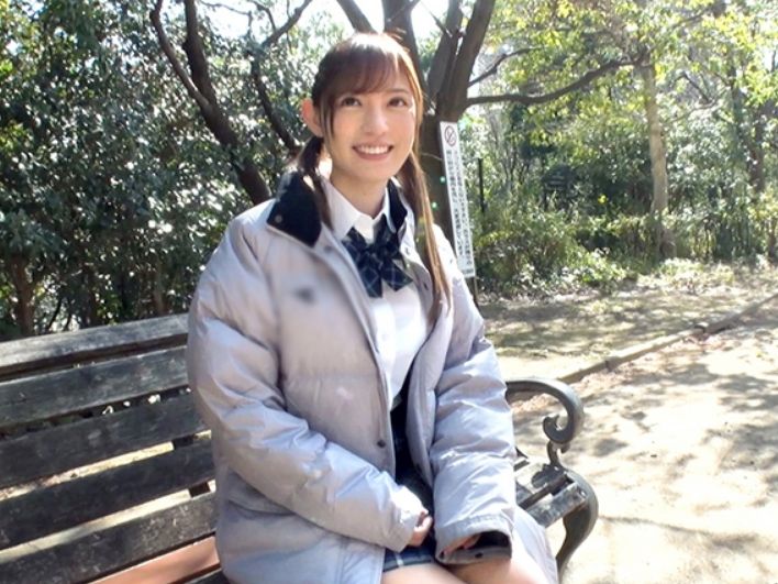 【制服美少女の衝撃デビュー】『初めてで…』超絶可愛いJKがAV初挑戦！2本のチ●ポに翻弄され、敏感ボディが激イキ連発！ 制服姿で感じまくる姿がエロすぎる♥ デビュー作から本気のセックスに挑戦！