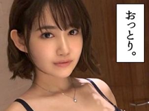 【19歳巨乳美少女の淫乱覚醒】清楚な顔してホテル飲みで発情！デカチンにウブなマンコを激突きされ、本気でイキまくる！！巨乳揺らして乱れまくる姿は必見！♡