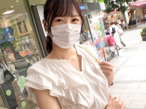 【愛液ダダ漏れ】長身スレンダーな控えめ女子、手マンでびちゃびちゃに！男根で擦られ、奥まで刺激されまくって感じまくる…♡ 濡れまくるマンコがエロすぎる！