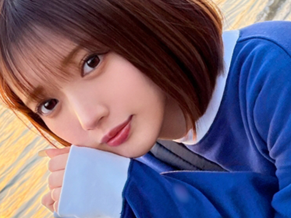 【ショートカットJDと生ハメデート】超可愛い女子大生とラブラブデート！貧乳ボディに生挿入で感じまくる姿がたまらない！ザーメンぶっかけで大興奮の生々しいセックスにフル勃起間違いなし！♡