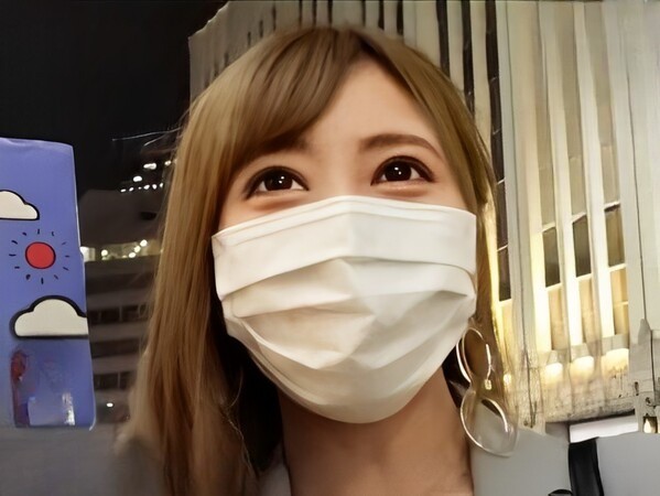 【美人キャリアウーマンの裏顔】『仕事中は真面目なのに…』エッチな音を立ててフェラする姿に興奮！エロ下着からこぼれる美乳がたまらない！ジュボジュボ音が響く濃厚フェラに悶絶！仕事とエロのギャップが最高すぎる！♡