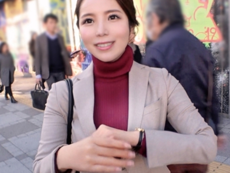 【美脚お姉さんのパンスト破り】巨乳でセクシーなお姉さんをナンパ！黒パンストを破ってエッチなオマンコを激突き！美脚と巨乳がたまらない…♡