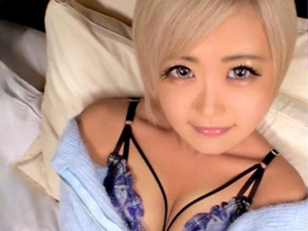 【スレンダー金髪ギャル】小麦色の肌がバチクソえろいっ！！美乳淫乱ギャルに生ちんこ挿入して鬼ピス全開！記事