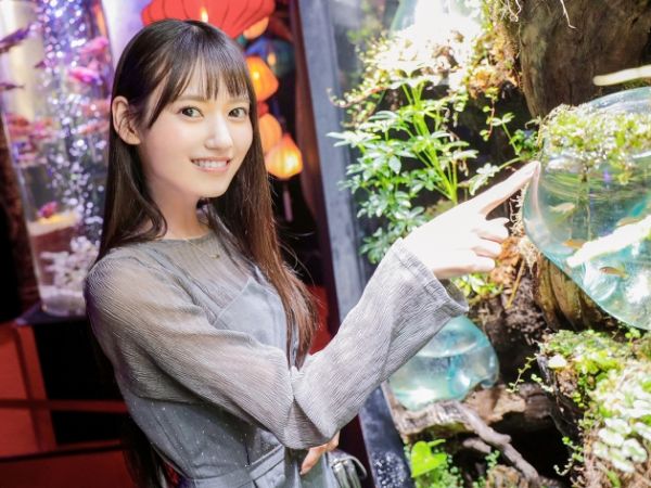 【華奢な美少女と高級デート】『朝まで一緒に…』貧乳ちっぱいのウブな美少女と贅沢な時間！無毛の敏感マンコをホテインで激しくパコパコ、朝までハメまくる極上デート！♡