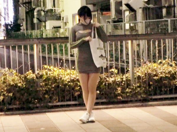 【筋肉美女の性欲爆発】マッスルトレーナーがディルドで激ピストンオナニー！フェラ＆パイズリでチンポを味わい尽くし、手コキでザーメン搾り取り♡