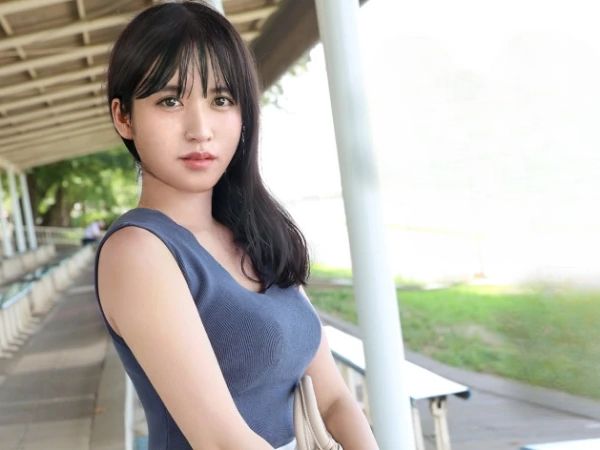 【セックスレス人妻の危険な誘惑】『久しぶりのチンポ…気持ち良すぎる…』色白美乳のアラサー美人妻が欲求不満を解消するためAV出演！久々のセックスで快楽に溺れ、悶絶する不倫セックスがエロすぎる！！